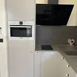Apartment Adirama Elegant Walk To The Obsor