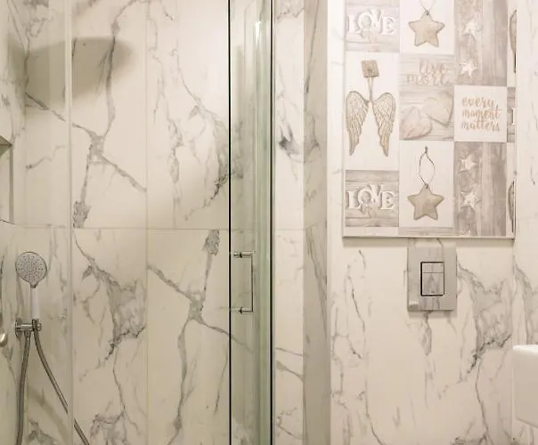 Adiramar アパート オブゾー