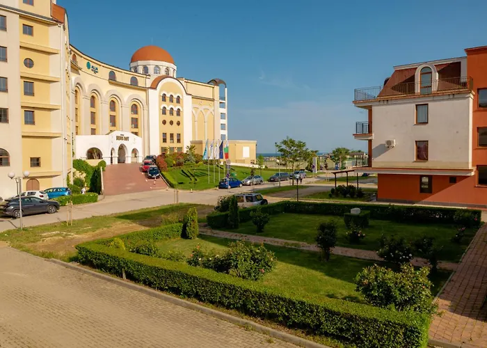 アパート Adiramar *