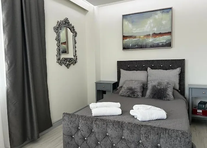 Adiramar アパート オブゾー