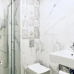 Apartamento Adirama Elegant Walk To The