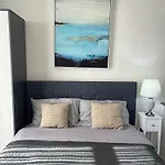 Apartamento Adirama Elegant Walk To The Obzor