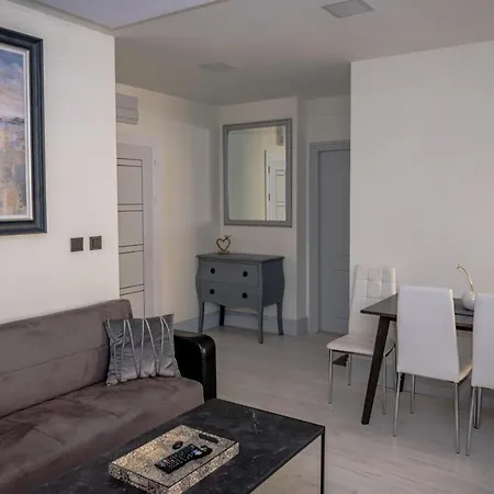 Adiramar Apartament Obzor